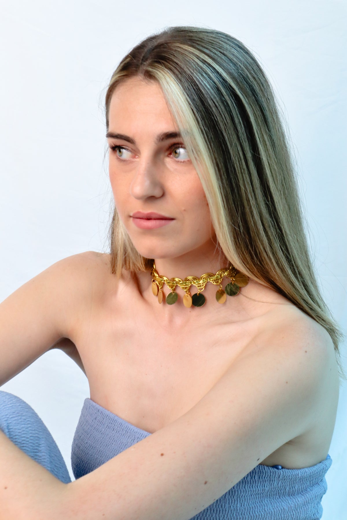 Prismatic choker - gold