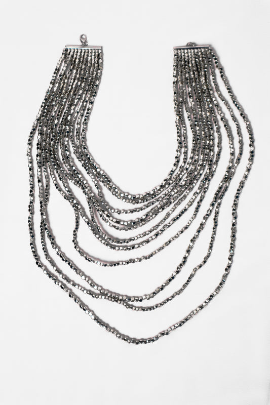 Hypnotic necklace