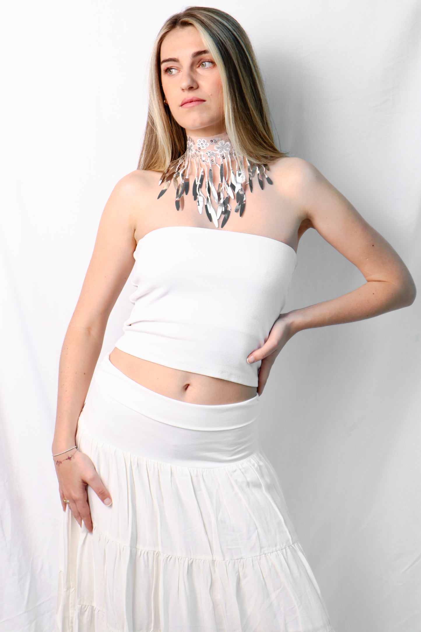 White salty heart choker