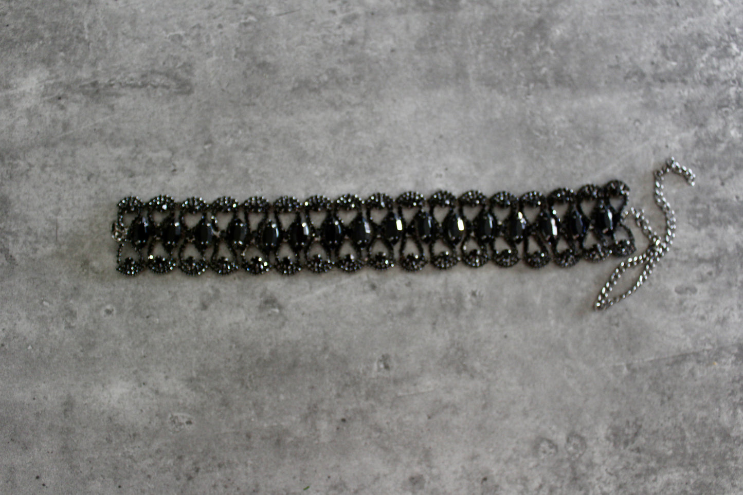 Skylark choker - black